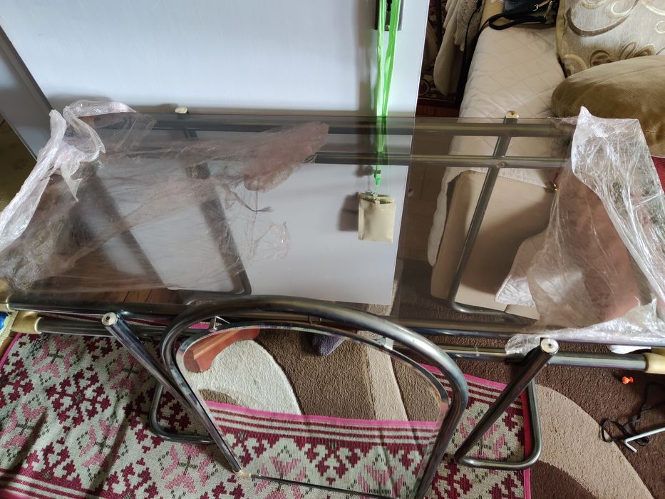 Mesa de vidro + espelho