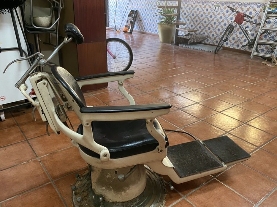 Cadeira dentista vintage militar