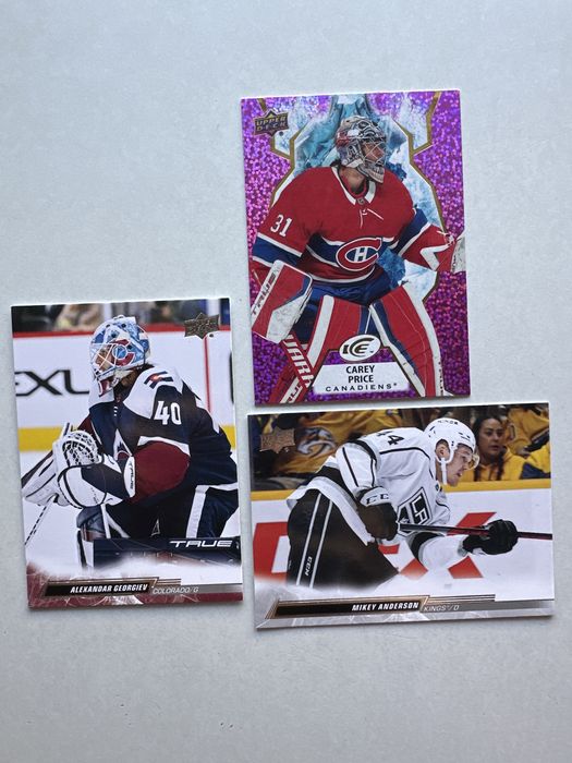 3 karty zawodników NHL