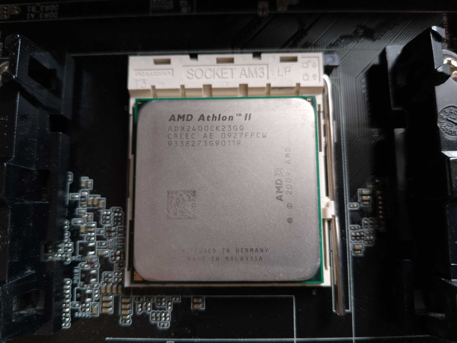 Комплект AM3/AM3+ ASRock N68-GS4 FX R2.0, 8gb ddr3, Athlon 2 x2 240