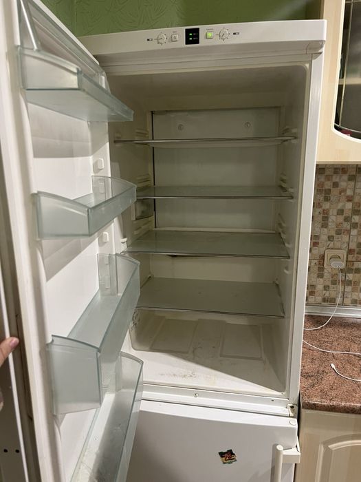 Холодильник Liebherr