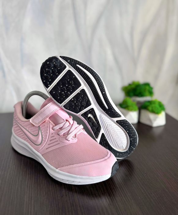 Кросівки Nike Star Runner 2.0 (р. 33-33.5)