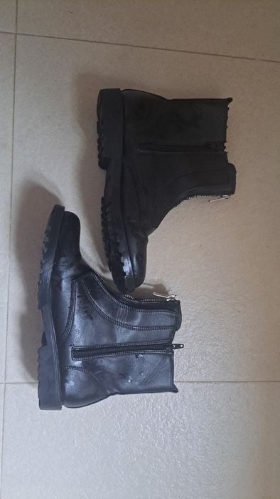 Botas pretas Tam 36 Senhora/ criança