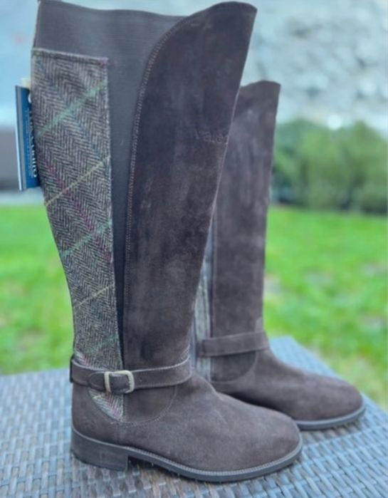 Botas Valecuatro a estrear