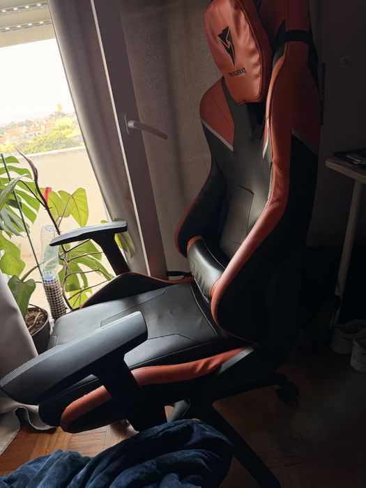 Cadeira Gaming THUNDERX3 TC5 (Até 150kg - Elevador a gás Classe 4 - Laranja)