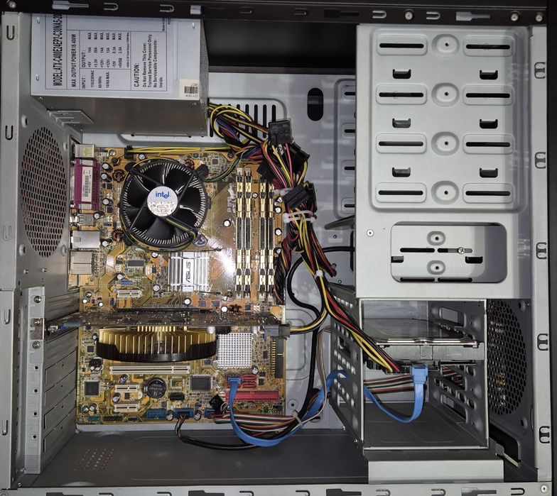 Компьютер комплект (системный блок, Клавиатура, мышь) 4 ядра/4гб