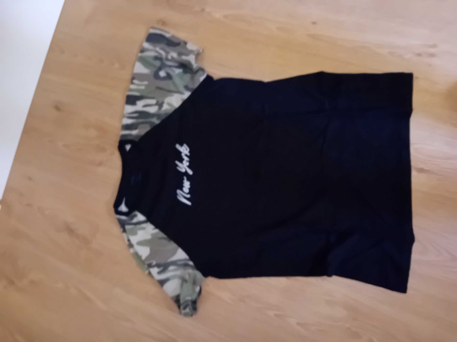 Varias t-shirts Homem a 5 e 7euros