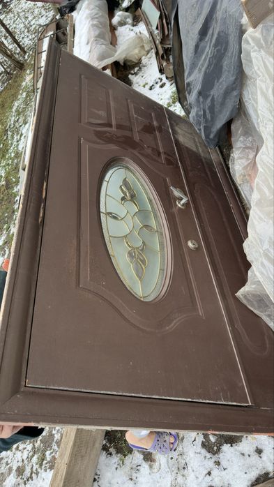 Продам двері вхідні б/у