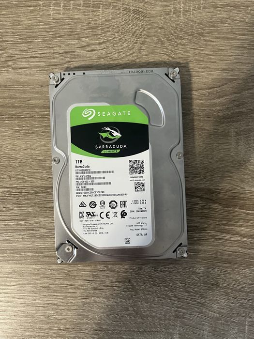 Жесткий диск Seagate baracuda 1 tb