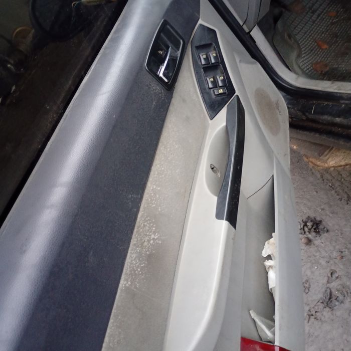 Розбираю Джилі СК 2008 рік розбираю