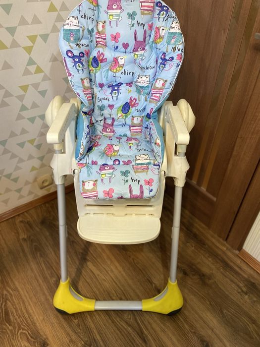 Стільчик для годування chicco polly