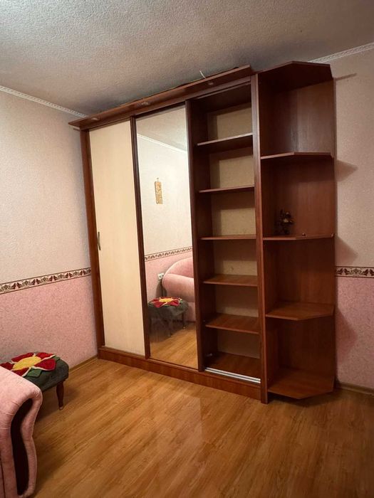 Продам 3кімнатну квартиру на Вересневій 9
