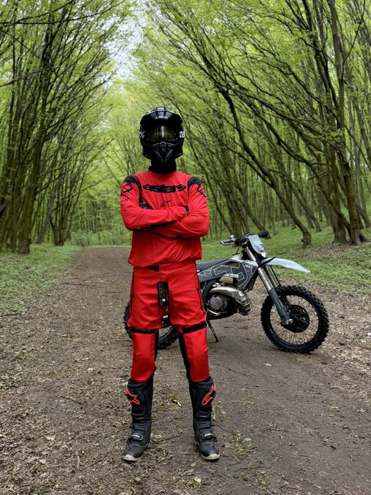 Мотокрос / ендуро костюми Alpinestars