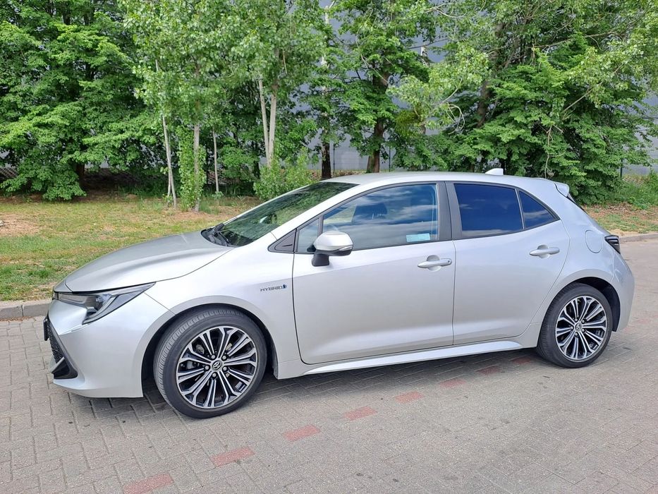 Toyota Corolla Toyota Corolla Hatchback Comfort + Style | 1.8 Hybrid 122 KM | 2019 |
