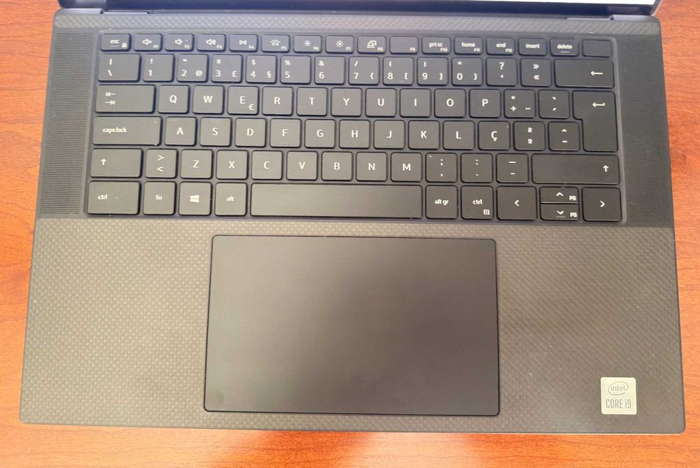 Dell XPS 15-9500|15.6" 4K Tactil|i9-10885H|32Gb Ram|Ssd 1TB|GTX1650 Ti