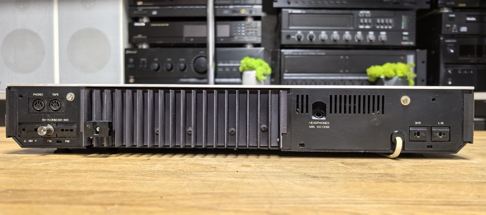 Ресивер Bang Olufsen Beomaster 901