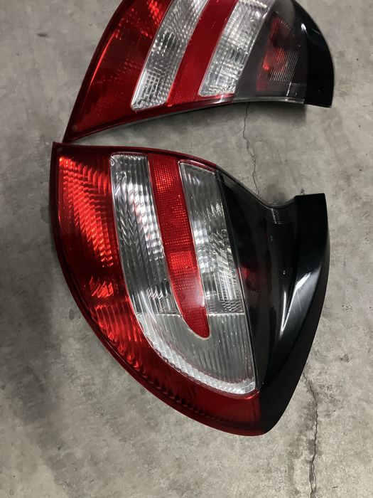 Farolins traseiros Mercedes W203 Sport Coupe 2 geracao