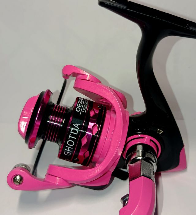 Różowy kołowrotek spinningowy OE2000 5.2:1 Bearings na ryby