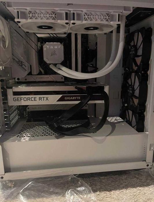 troco pc gamer por skins de cs2 ou vendo 3070 +i5 13600k