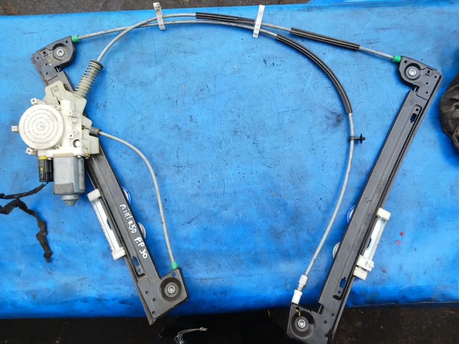 Podnośnik szyby Mini Cooper R50 R52 R53 3 Drzwi 3D PRAWY PASAŻERA mechanizm podnoszenia silniczek 69548929