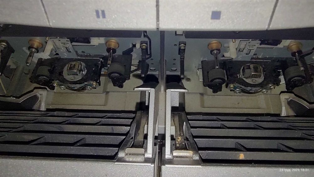 Музичний центр SONY  (опис)