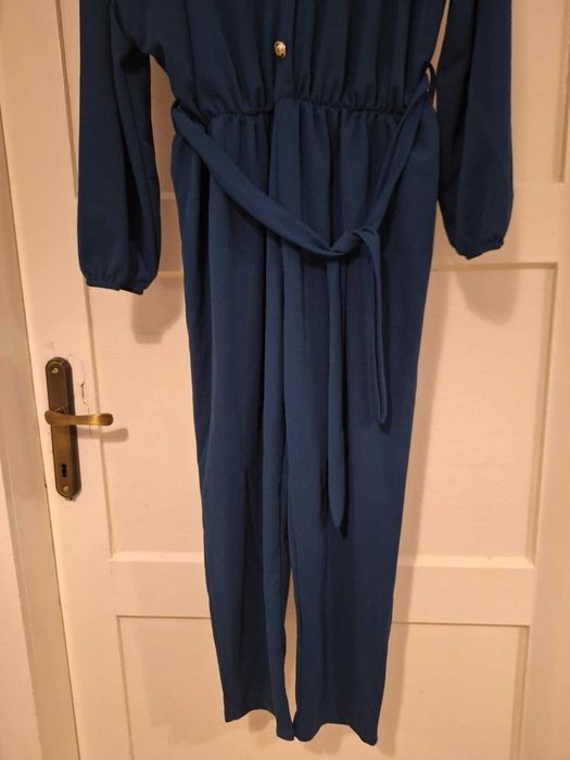 Świetny duży kombinezon. 46/50