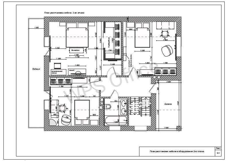 Будинок з ремонтом у лісовому Забуччі. Гараж.