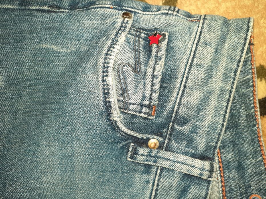 Продам джинсы фирмы Colins.