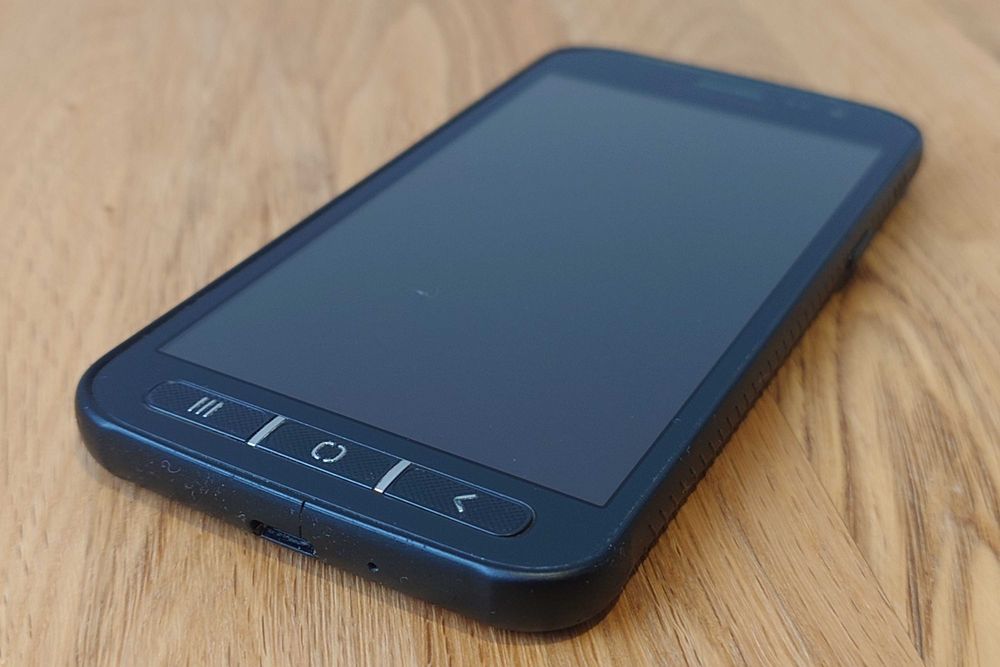 Samsung XCover 4S Dual Sim SM-G398FN 32GB Android + Case