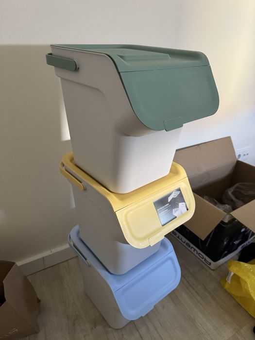Caixotes de reciclagem empilháveis64752107470977121