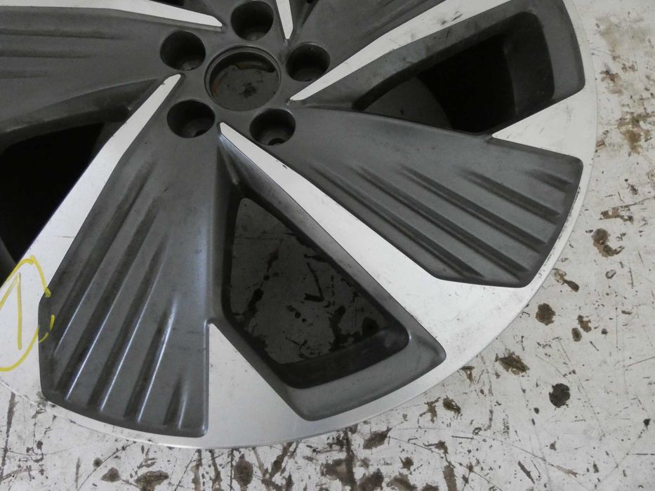 SEAT ARONA Alufelga 5x100 7J ET47 R18 KJ7 6F9 6F9601025G Gorlice