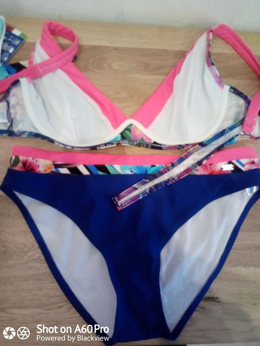 Купальник р46 на косточках,новый Польша. Европейский р 42