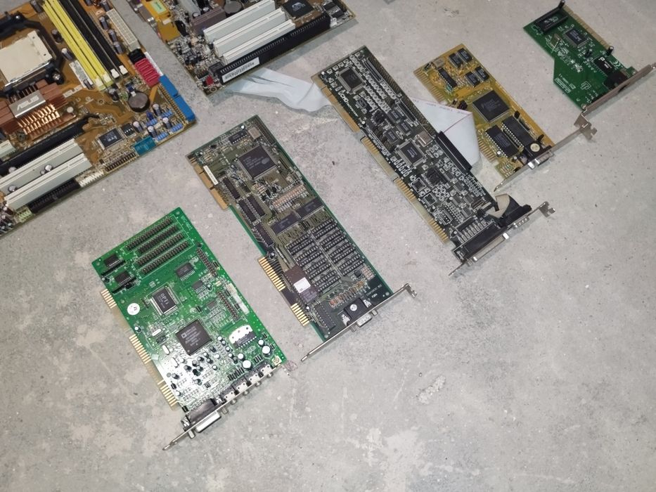 Zestaw części PC retro komputera Intel CELERON Ram płyta główna grafik