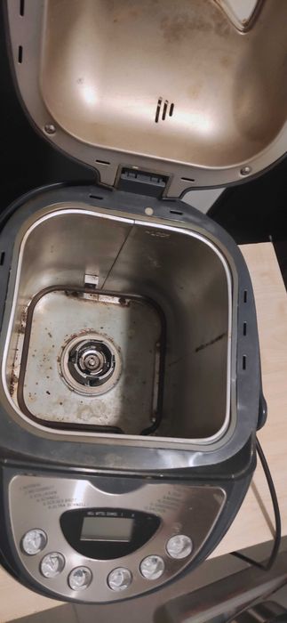 Automat do chleba Clatronic + książka