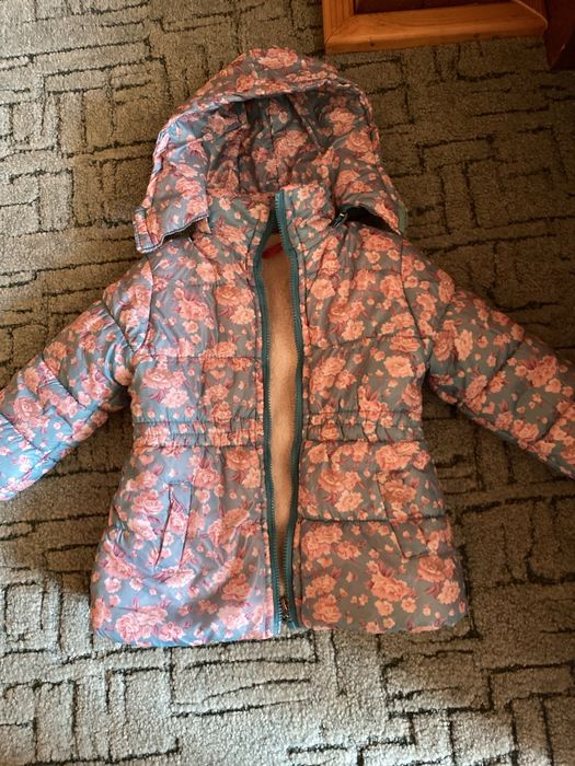 Курточка , костюм , угги 104-110