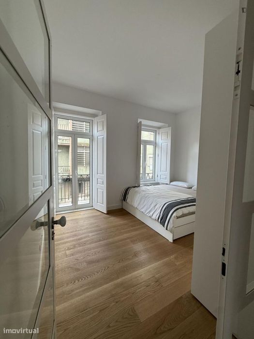 Apartamento com 2 quartos - localizado em Santa Apolónia Lisbon