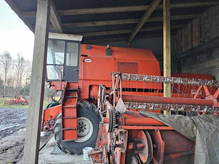 Sprzedam kombajn Bizon Rekord ZO58