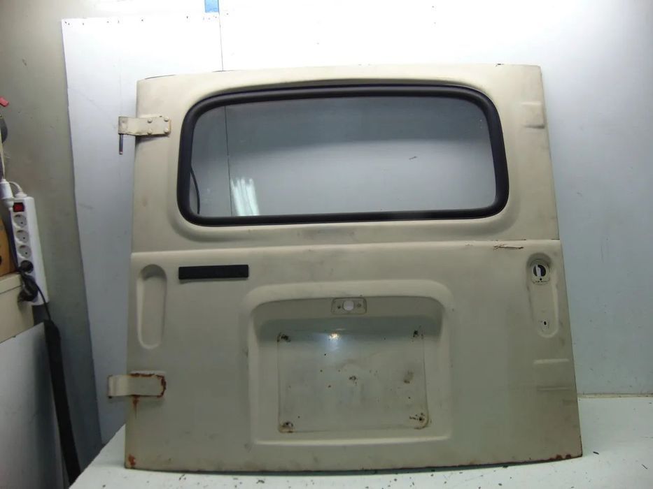 Renault 4F tampa mala " usado em bom estado