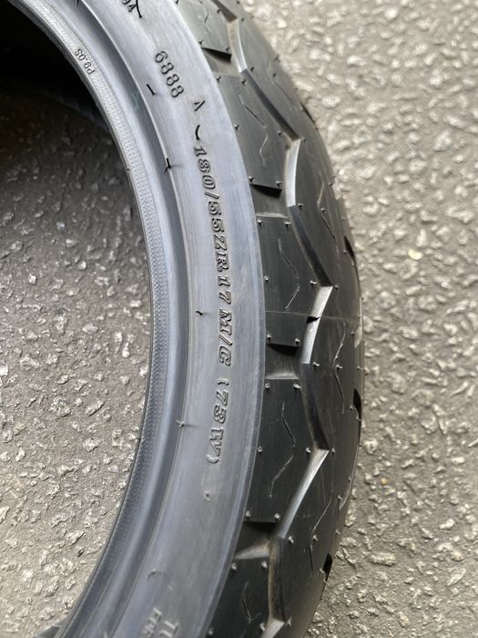 Pneu de mota 180/55/17 Dunlop TT100 GP (NOVO)