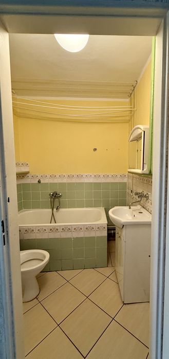 Na sprzedaż mieszkanie 47 m² piwnicą i balkonem. Głogów Matejki przy Multiboxie.