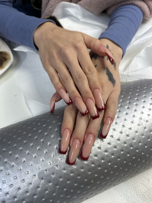 Modelki na paznokcie do poszerzenia portfolio