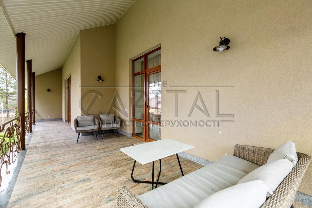 Пропонується в оренду двоповерховий затишний будинок в Гореничах 250м2