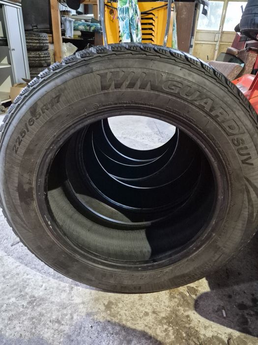 Opony zimowe nexen 225/ 65/ 17