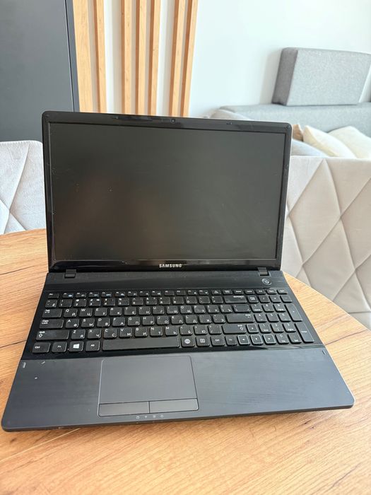 Laptop Samsung NP300E5X