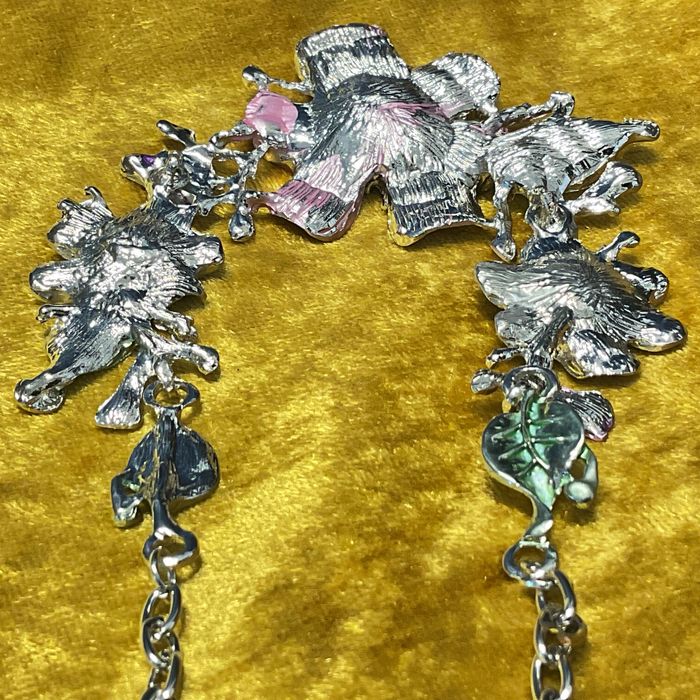 Colar tema flores 24 cm,biju,