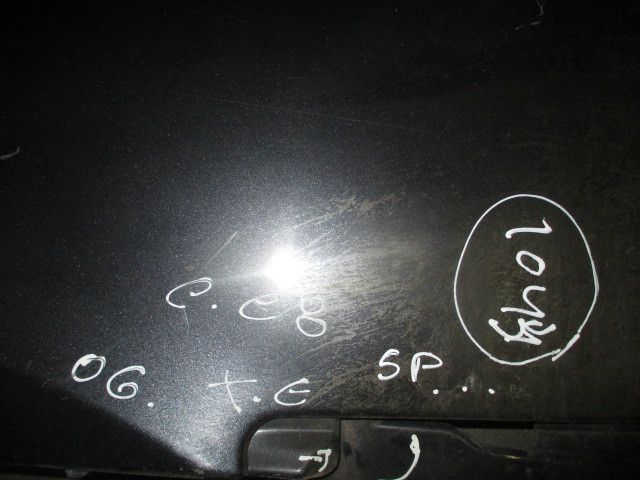 Guarda-lamas esquerdo CITROËN C8 (EA_, EB_)
