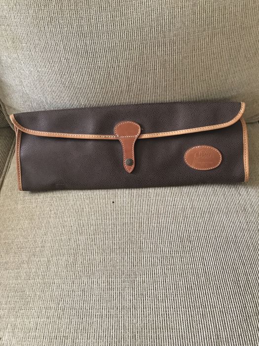 Gravatas Pierre Cardin com estojo de pele
