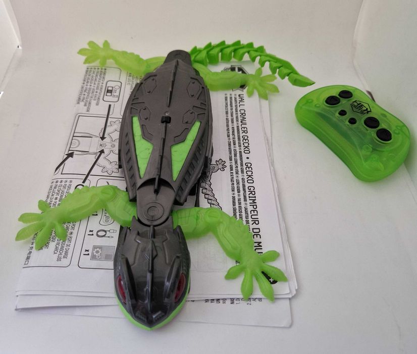 Gekon chodzący po ścianach pilot Hex Bots Wall Crawler robot SPRAWNY 100%