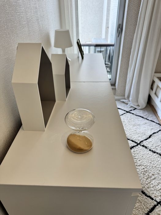 Conjunto de 2 cómodas IKEA MALM brancas