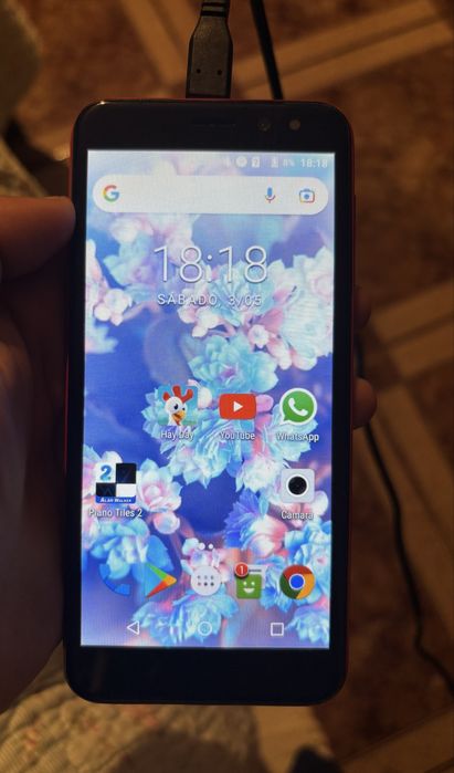 Qubo EOS-RD Smartphone, used very few times63825513915267123